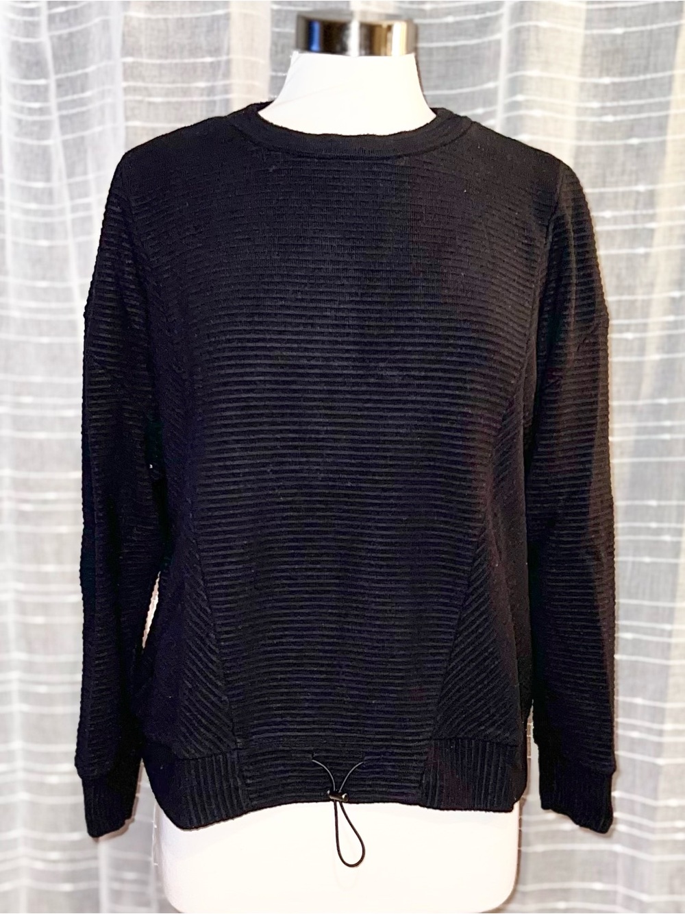 Simply Vera Vera Wang Sz XL Ribbed Drawcord Black Crewneck Sweater